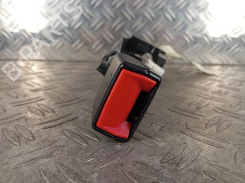 Used Seat buckle PEUGEOT 3008 I MPV (0U_) 1.6 HDi (114 hp) 32233604