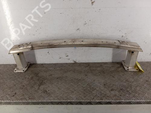 Used Front bumper reinforcement PEUGEOT 5008 II (MC_, MJ_, MR_, M4_) 1.5 BlueHDi 130 (MCYHZJ, MCYHZR, MCYHZX) (131 hp) 30941561