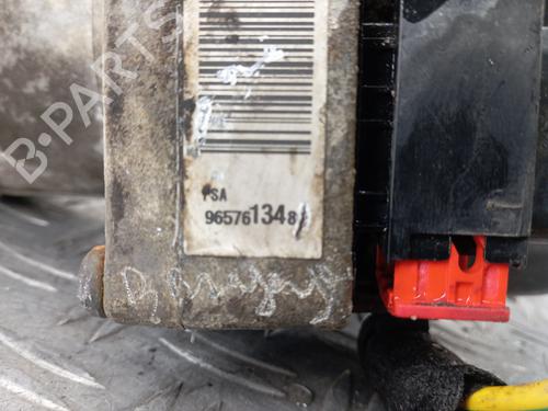 Used Steering pump Steering pump 28348239 28348239
