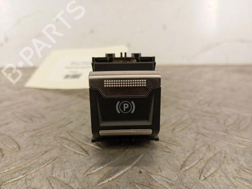 Used Switch PEUGEOT 5008 II (MC_, MJ_, MR_, M4_) 1.5 BlueHDi 130 (MCYHZJ, MCYHZR, MCYHZX) (131 hp) 31067409