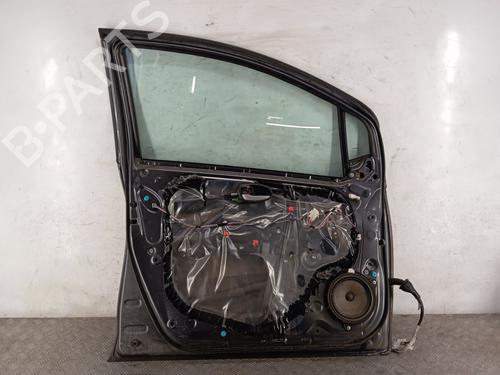 Left front door TOYOTA YARIS (_P9_) 1.4 D-4D (NLP90_, NLP90R) | BP28345418C2 