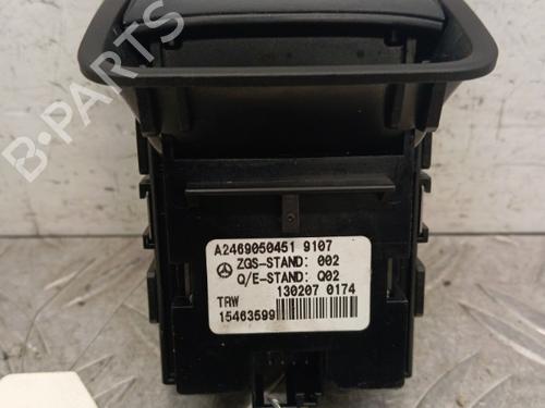 switch-mercedes-benz-a-class-w176-2012-2013-2014-2015-2016-2017-2018-28339471 main image