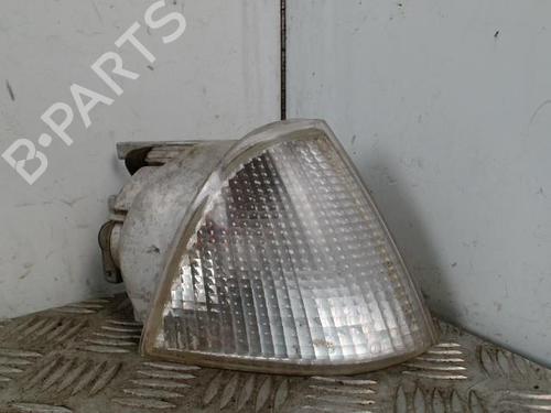 Used Right front indicator Right front indicator CITROËN JUMPY I Van (BS_, BT_, BY_, BZ_) 1.9 D 70 (69 hp) 28349447 28349447