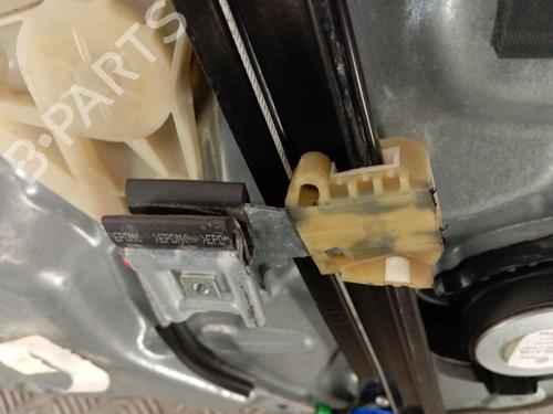 Rudehejsemekanisme Højre foran VW POLO IV (9N_, 9A_) 1.4 TDI | BP30202629C23