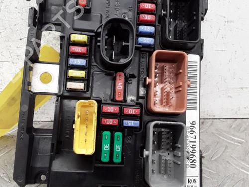 Zekeringkast CITROËN C3 II (SC_) 1.4 HDi 70 (SC8HZC, SC8HR0, SC8HP4) (68 hp) 28340114