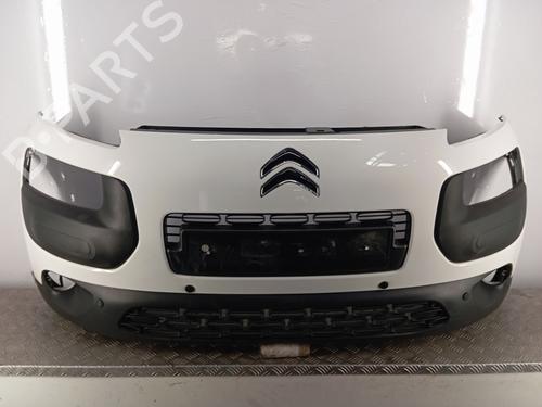 Używane Zderzak przedni CITROËN C4 CACTUS 1.2 VTi 82 (82 hp) 28347131