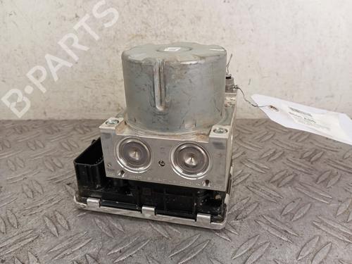 Used ABS pump ABS pump VW GOLF VII (5G1, BQ1, BE1, BE2) 1.5 TSI (150 hp) 28348098 28348098