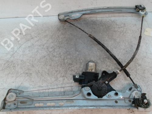 Rudehejsemekanisme Højre foran RENAULT MEGANE IV Hatchback (B9A/M/N_) 1.5 dCi 110 (B9A3) (110 hp) 28342460
