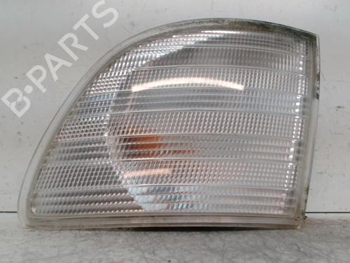 Used Left front indicator MERCEDES-BENZ V-CLASS (638/2) V 220 CDI (638.294) (122 hp) 28344975