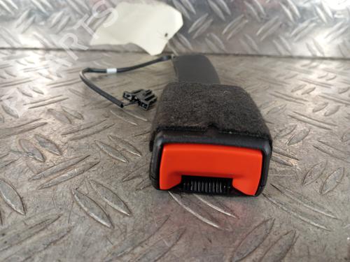 seat-buckle-audi-a1-sportback-8xa-8xf-2011-2012-2013-2014-2015-2016-2017-2018-2019-32297336 main image