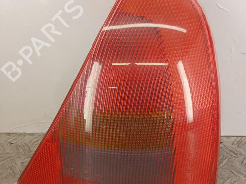 Høyre baklys RENAULT CLIO II (BB_, CB_) 1.2 (BB0A, BB0F, BB10, BB1K, BB28, BB2D, BB2H, CB0A,... (58 hp) 28346647
