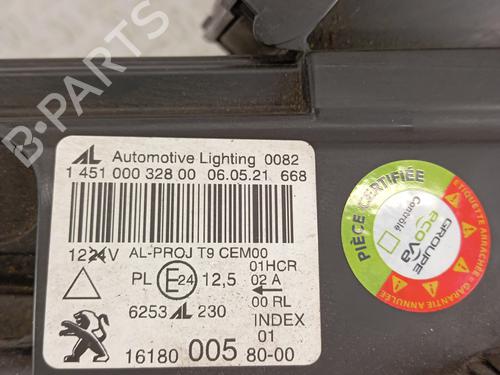 Right headlight PEUGEOT 308 II (LB_, LP_, LW_, LH_, L3_) 2.0 BlueHDi 150 | BP29915420C29
