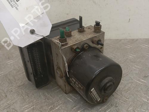 Used ABS pump RENAULT VEL SATIS (BJ0_) 2.2 dCi (BJ0E, BJ0F) (150 hp) 28337643