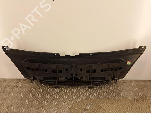Used Grille Grille 37156153 37156153