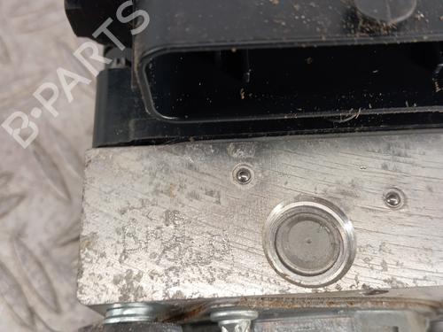 Used ABS pump ABS pump PEUGEOT 308 II (LB_, LP_, LW_, LH_, L3_) 1.2 THP 110 (110 hp) 32330541 32330541
