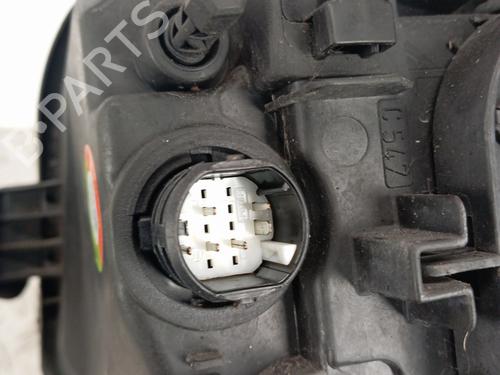 Used Right headlight Right headlight FIAT PANDA (169_) 1.1 (169.AXA1A) (54 hp) 32479640 32479640