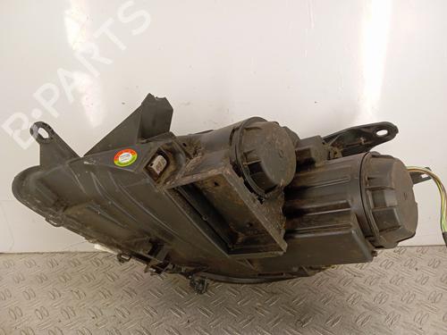 Right headlight CITROËN C8 (EA_, EB_) 2.0 HDi 165 | BP32371316C29