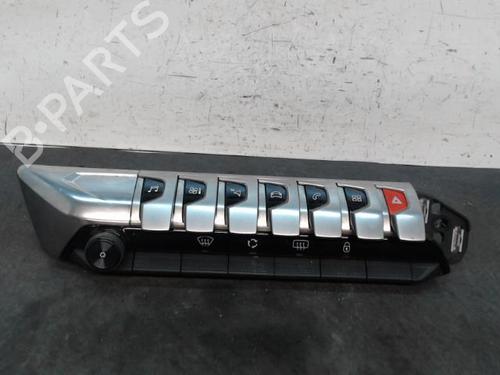 Climate control PEUGEOT 3008 II SUV (MC_, MR_, MJ_, M4_) 1.6 BlueHDi 120 | BP28340770I5 