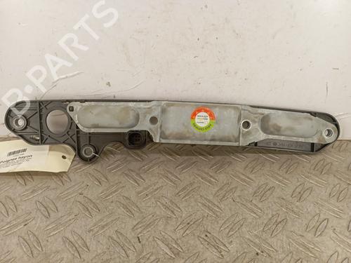 Used Tailgate handle Tailgate handle VW GOLF PLUS V (5M1, 521) 2.0 TDI 16V (140 hp) 30752301 30752301