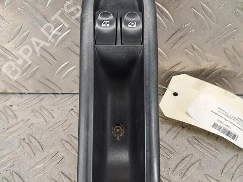 Used Left front window switch Left front window switch 38030116 38030116