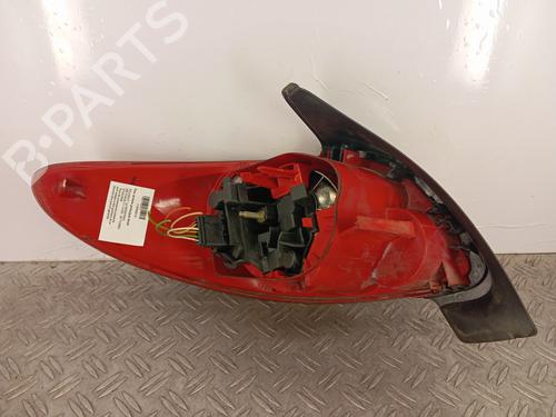 Right taillight PEUGEOT 206 Hatchback (2A/C) 1.4 HDi eco 70 | BP28343676C35 