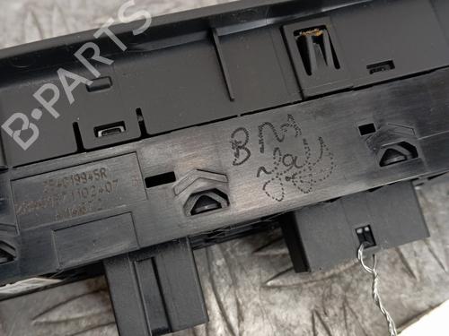 Left front window switch RENAULT MEGANE IV Grandtour (K9A/M/N_) 1.5 dCi 110 | BP29336186I27 
