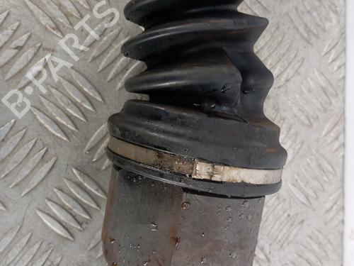 Used Right front driveshaft Right front driveshaft RENAULT MASTER III Van (FV) 2.3 dCi 100 FWD (FV0A, FV0B, FV0G, FV0K, FV0H) (101 hp) 32723335 32723335