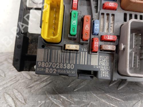 Sikringsdåse CITROËN C5 III (RD_) 2.0 HDi (RDRHD8, RDRHDJ, RDRHR8, RDRHRJ) | BP28338730E1 