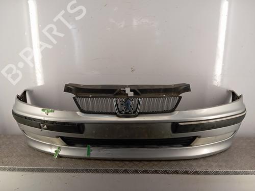 Used Front bumper PEUGEOT 406 (8B) 1.8 16V (110 hp) 28346628