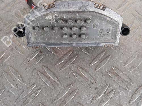 Used Heater resistor MERCEDES-BENZ VITO Mixto (Double Cabin) (W447) 114 CDI (447.701, 447.703, 447.705) (136 hp) 28345397