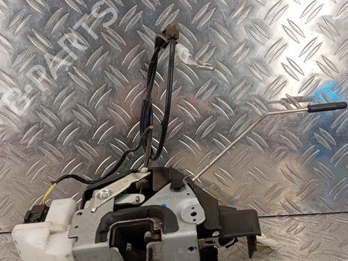 Serratura anteriore destra Serratura anteriore destra VW FOX Hatchback (5Z1, 5Z3, 5Z4) 1.2 (55 hp) 36305585 36305585