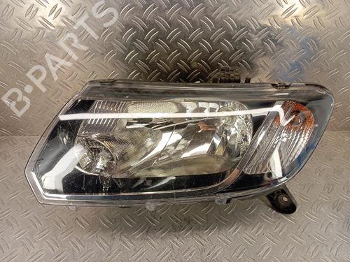 Venstre forlygte DACIA SANDERO II 1.5 dCi 75 / Blue dCi 75 (B8JW, B8M4, B8AH, B8M7, B8M6) | BP39415150C28 - Image 1
