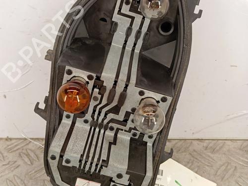 Used Lamp holder RENAULT CLIO III (BR0/1, CR0/1) 1.5 dCi (BR17, CR17) (86 hp) 30156677