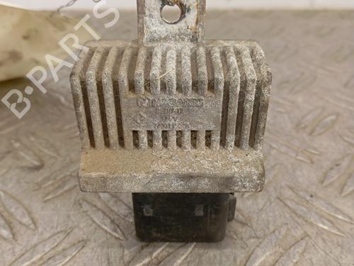 Module électronique RENAULT CLIO III (BR0/1, CR0/1) 1.5 dCi (C/BR0G, C/BR1G) (68 hp) 30364169