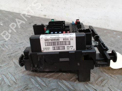 Used Fuse box PEUGEOT 307 (3A/C) 2.0 HDi 110 (107 hp) 28342170