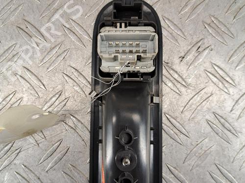 Left front window switch RENAULT CLIO III (BR0/1, CR0/1) 1.5 dCi (C/BR0G, C/BR1G) | BP38030116I27 - Image 3