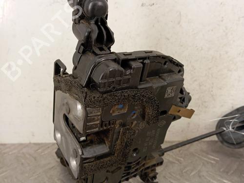 Used Front left lock RENAULT CAPTUR I (J5_, H5_) 1.2 TCe 120 (118 hp) 28345707