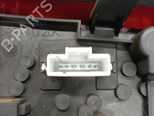 Right taillight PEUGEOT 406 (8B) 2.0 HDI 110 | BP28346368C35