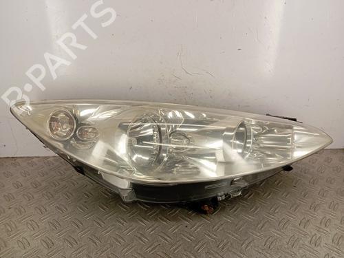 Used Right headlight PEUGEOT 308 SW I (4E_, 4H_) 1.6 HDi (109 hp) 31907767