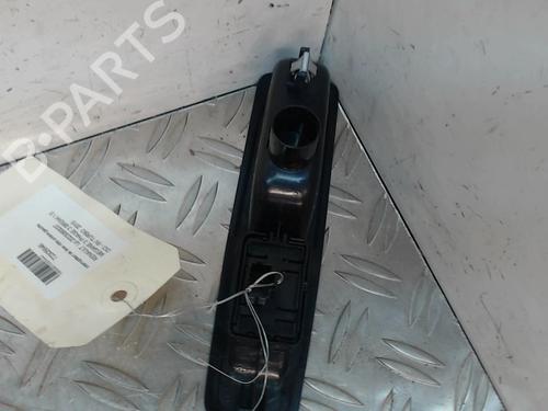 Used Left rear window switch RENAULT MEGANE III Grandtour (KZ0/1) 1.5 dCi (KZ09, KZ0D, KZ1G, KZ29, KZ14, KZ1W, KZ10, KZ1F,... (110 hp) 28340681