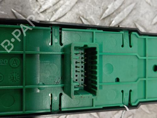 Left front window switch RENAULT MEGANE III Coupe (DZ0/1_) 1.5 dCi (DZ09, DZ0D, DZ1F, DZ1G, DZ14, DZ29) | BP28343807I27 