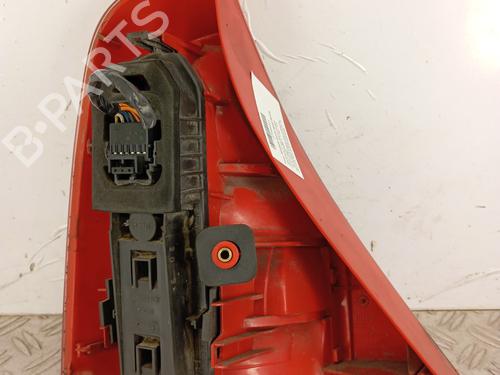 Right taillight RENAULT CLIO II Hatchback Van (SB0/1/2_) 1.9 D (SB0R) | BP30967403C35