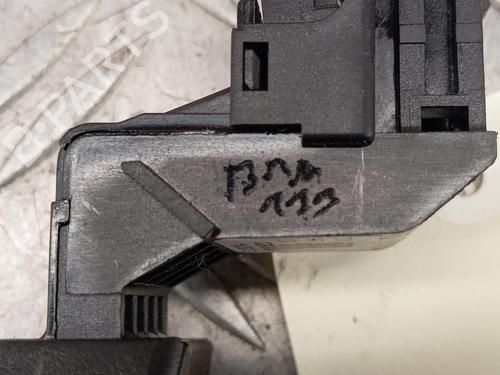 Used Switch Switch 39582236 39582236