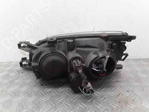 Used Right headlight Right headlight TOYOTA AVENSIS (_T22_) 1.6 i (AT220_, AT220R) (101 hp) 28338134 28338134