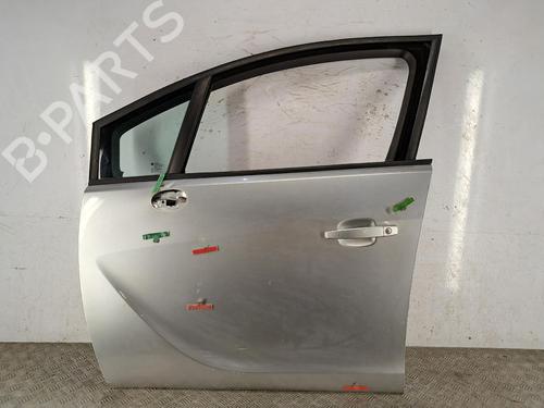 Used Left front door Left front door 38761758 38761758
