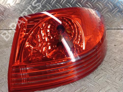 Used Right taillight Right taillight PEUGEOT 607 (9D, 9U) 2.7 HDi 24V (204 hp) 36437396 36437396