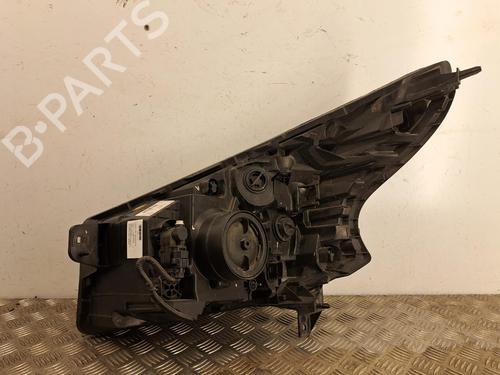 Used Right headlight Right headlight 37661587 37661587