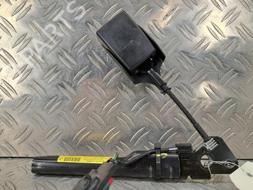 seat-buckle-renault-twingo-ii-cn0_-2007-37865817 main image
