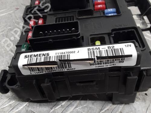 Fuse box CITROËN BERLINGO / BERLINGO FIRST Box Body/MPV (M_) 1.1 i (MAHDZ, MBHDZ, MBHFX) | BP28346552E1 