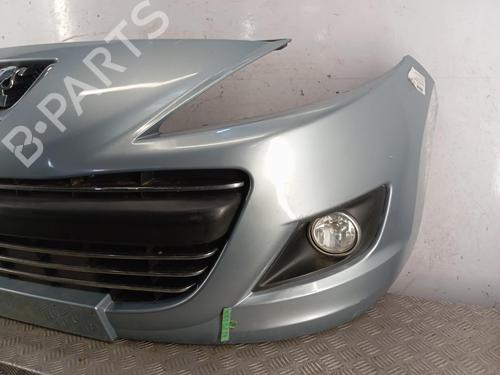 Used Front bumper Front bumper 37161802 37161802